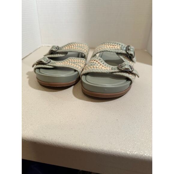 Vince Camuto Women's Sage Green Crochet Double Strap Slide Sandals Buckle Size 9 - Picture 2 of 9